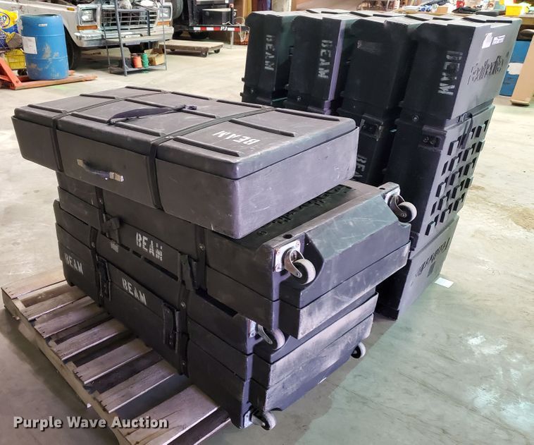 image for item GB9980 (6) Featherlite box displays