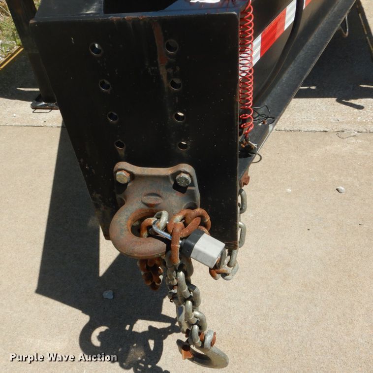 image for item GB9981 2005 B&B equipment trailer