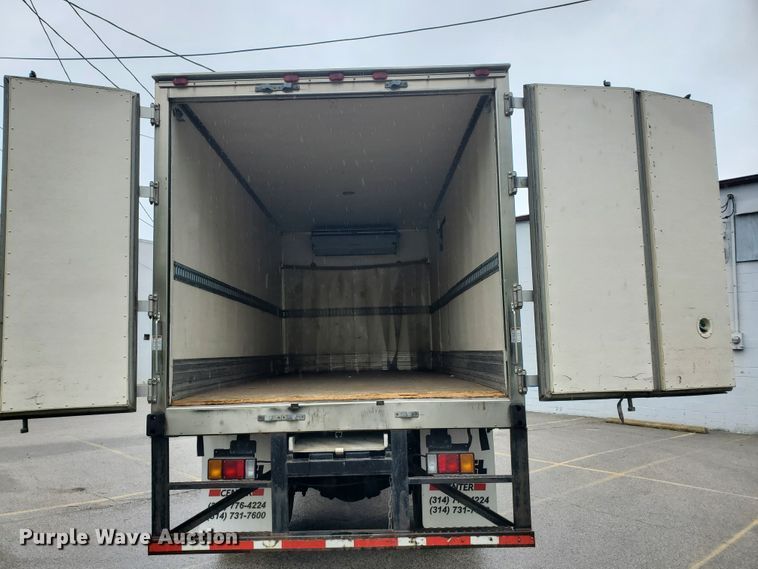 image for item GB9983 2008 Nissan UD2600 refrigerated box truck