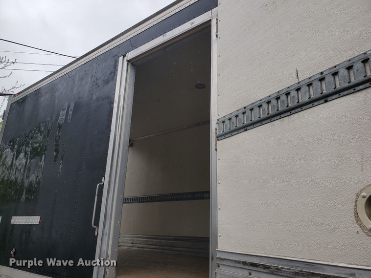 image for item GB9983 2008 Nissan UD2600 refrigerated box truck