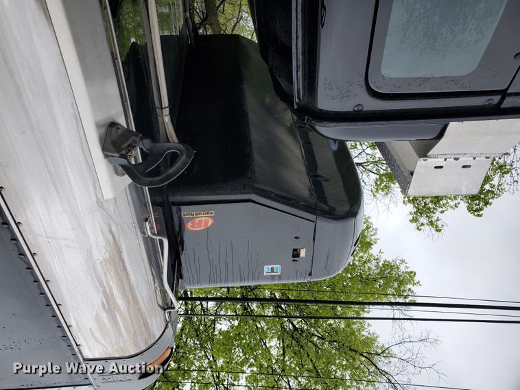 image for item GB9983 2008 Nissan UD2600 refrigerated box truck