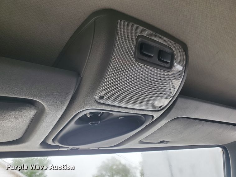 image for item GB9983 2008 Nissan UD2600 refrigerated box truck