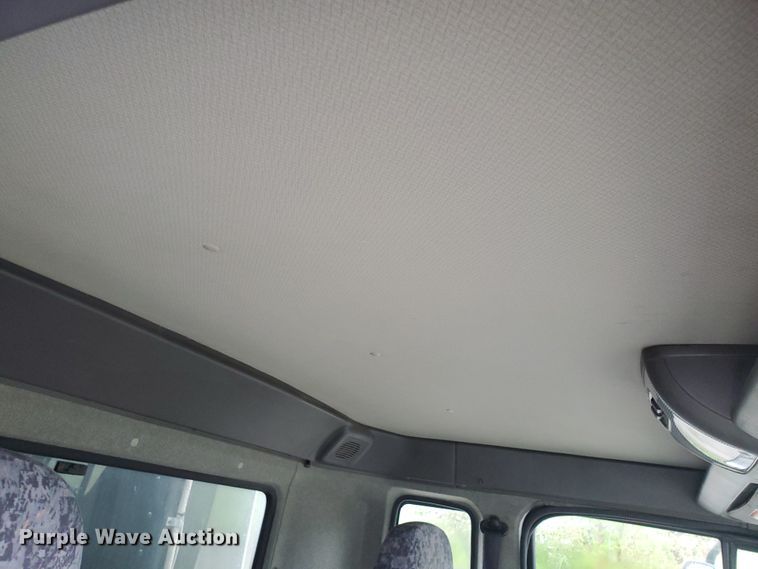 image for item GB9983 2008 Nissan UD2600 refrigerated box truck