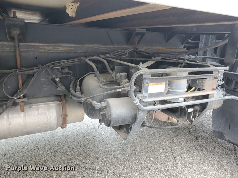 image for item GB9983 2008 Nissan UD2600 refrigerated box truck