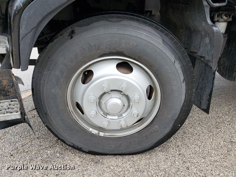 image for item GB9983 2008 Nissan UD2600 refrigerated box truck