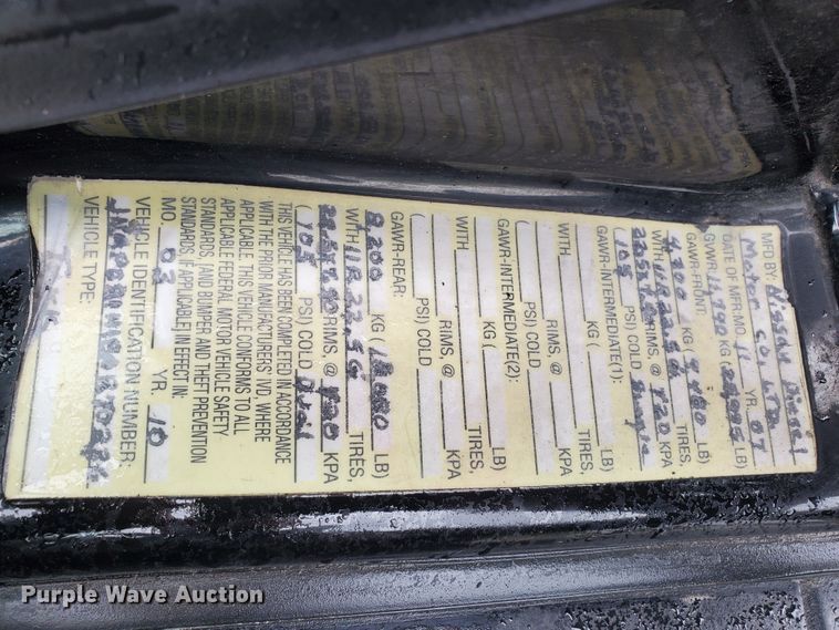 image for item GB9983 2008 Nissan UD2600 refrigerated box truck