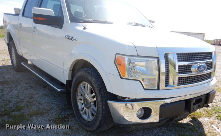 image for item GB9985 2009 Ford F150 Lariat  SuperCrew pickup truck