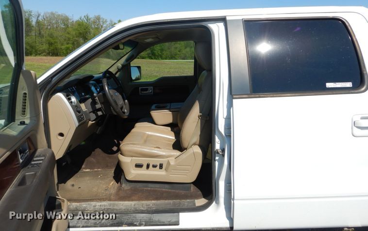 image for item GB9985 2009 Ford F150 Lariat  SuperCrew pickup truck