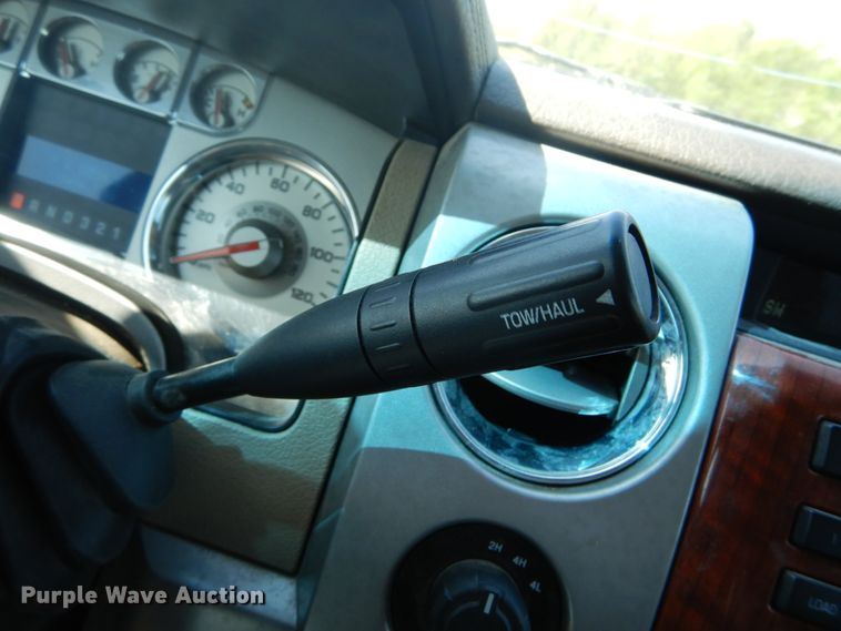 image for item GB9985 2009 Ford F150 Lariat  SuperCrew pickup truck