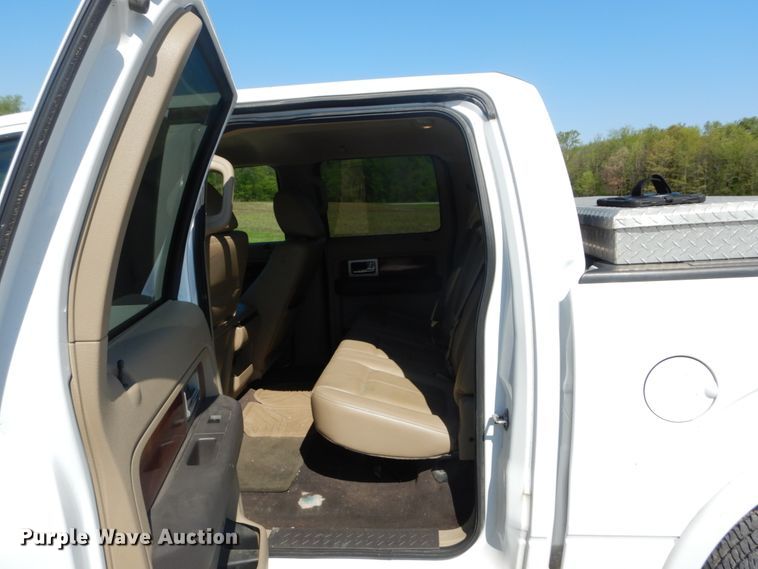 image for item GB9985 2009 Ford F150 Lariat  SuperCrew pickup truck