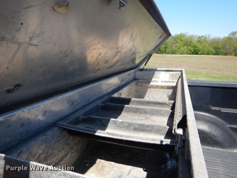 image for item GB9985 2009 Ford F150 Lariat  SuperCrew pickup truck