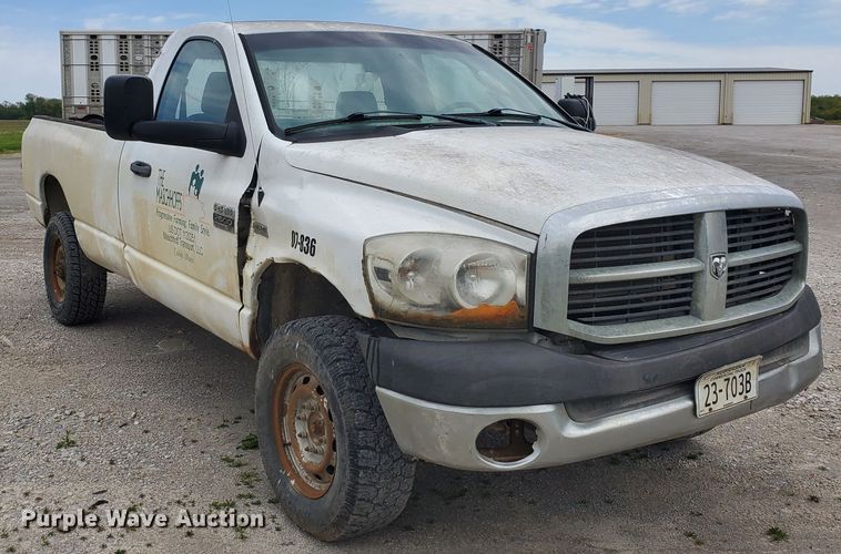 image for item GB9987 2007 Dodge Ram 2500HD  pickup truck