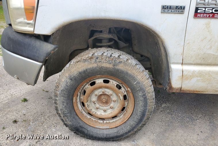 image for item GB9987 2007 Dodge Ram 2500HD  pickup truck