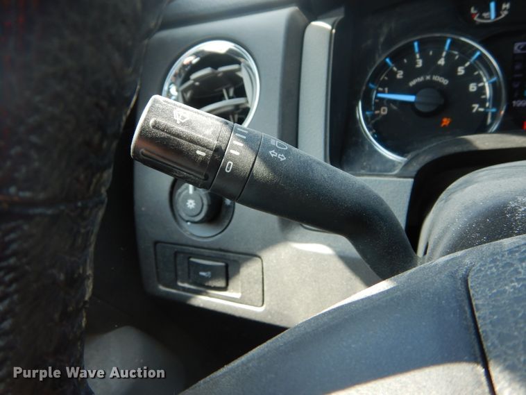 image for item GB9988 2011 Ford F150 XLT  SuperCab pickup truck