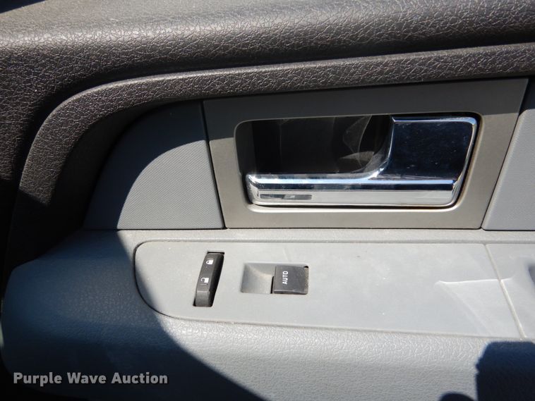 image for item GB9988 2011 Ford F150 XLT  SuperCab pickup truck