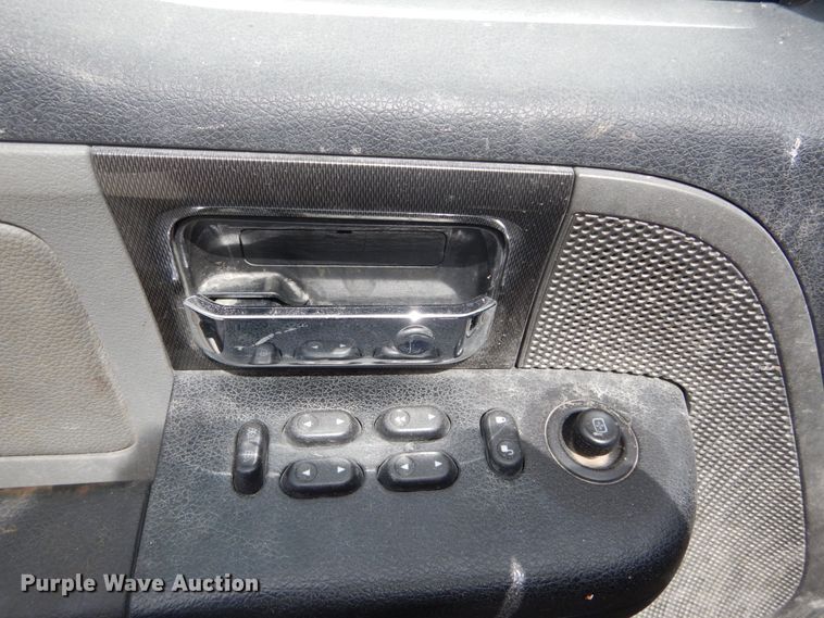 image for item GB9989 2007 Ford F150  SuperCrew pickup truck