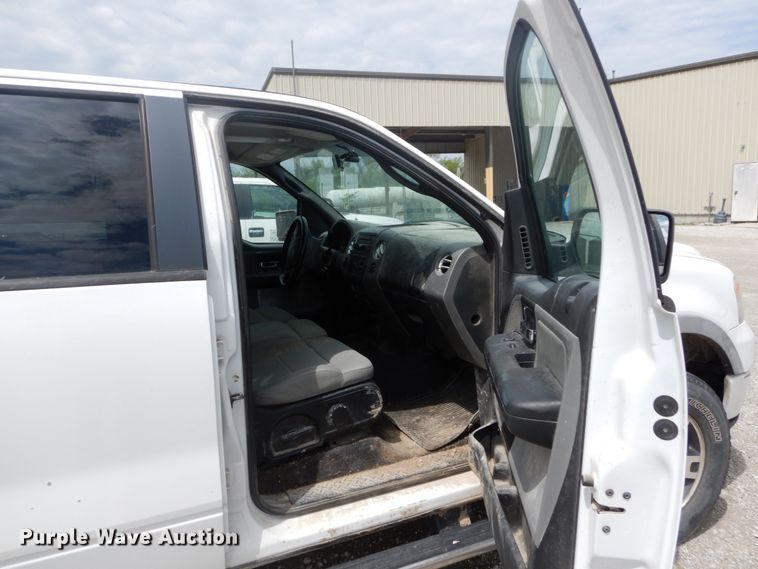 image for item GB9989 2007 Ford F150  SuperCrew pickup truck