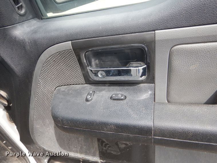 image for item GB9989 2007 Ford F150  SuperCrew pickup truck