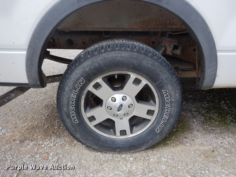 image for item GB9989 2007 Ford F150  SuperCrew pickup truck