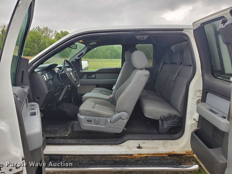 image for item GB9998 2012 Ford F150 XLT  SuperCab pickup truck