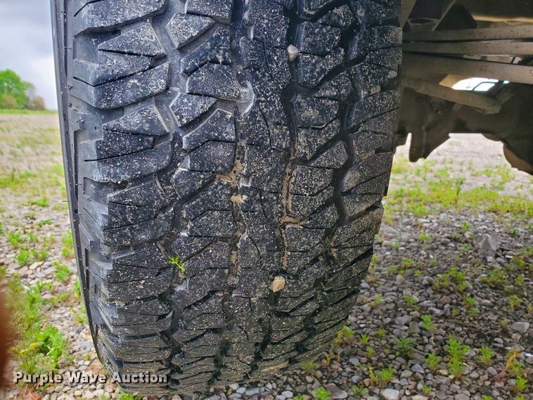 image for item GB9998 2012 Ford F150 XLT  SuperCab pickup truck