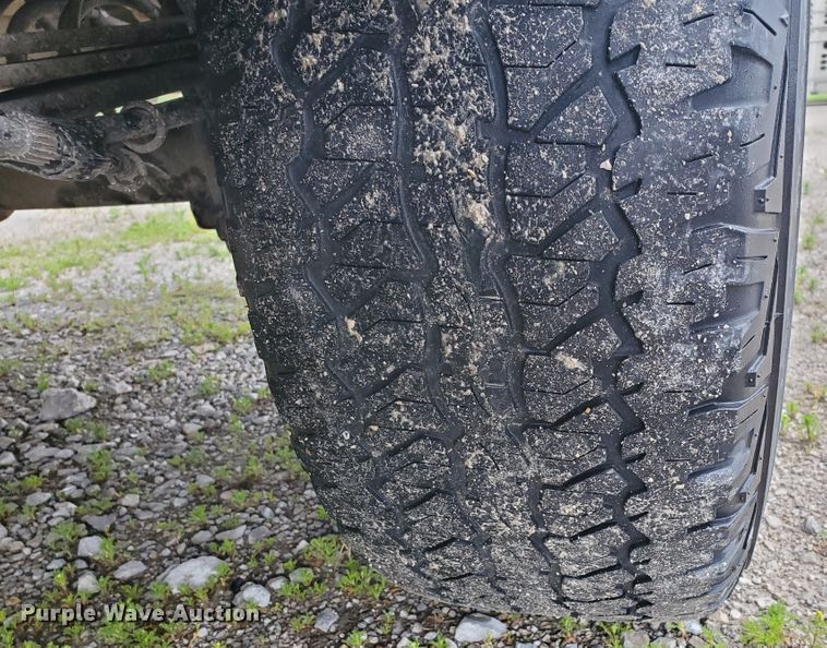 image for item GB9998 2012 Ford F150 XLT  SuperCab pickup truck