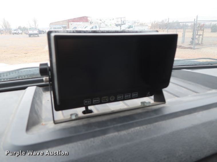 image for item GD9954 2011 Ford F350 Super Duty XL SuperCab utility bed pickup truck