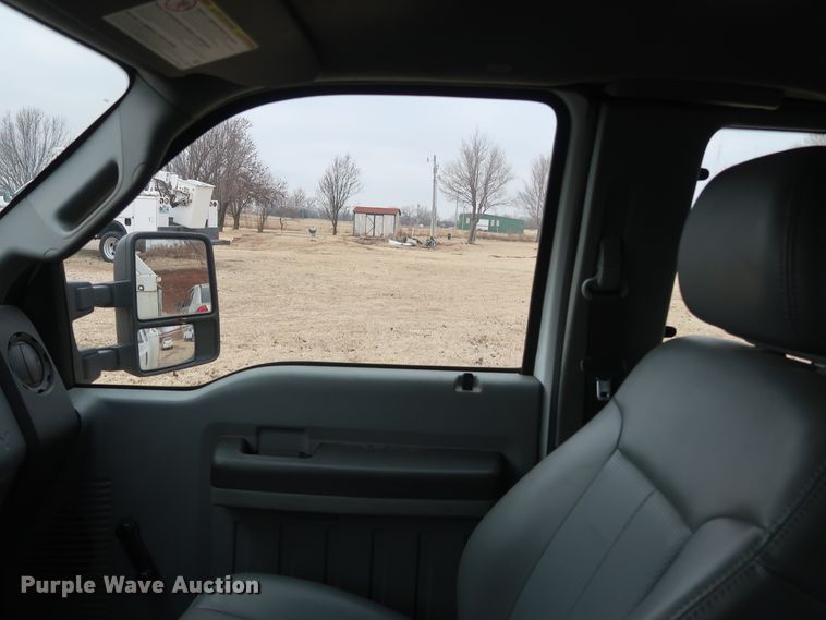 image for item GD9954 2011 Ford F350 Super Duty XL SuperCab utility bed pickup truck