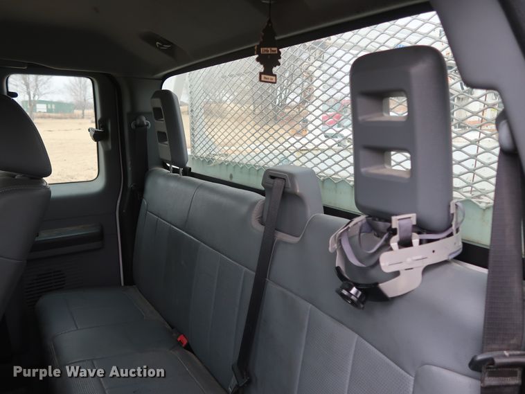 image for item GD9954 2011 Ford F350 Super Duty XL SuperCab utility bed pickup truck