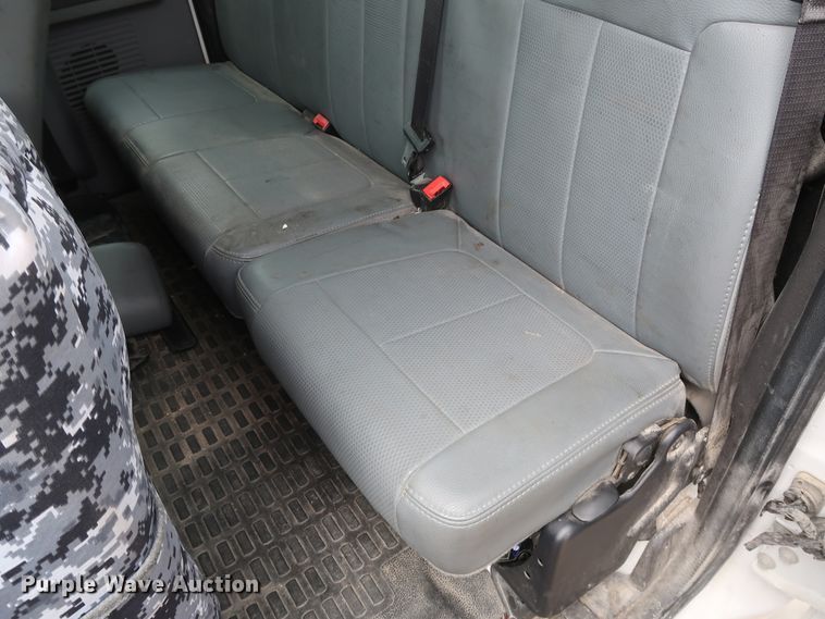 image for item GD9954 2011 Ford F350 Super Duty XL SuperCab utility bed pickup truck