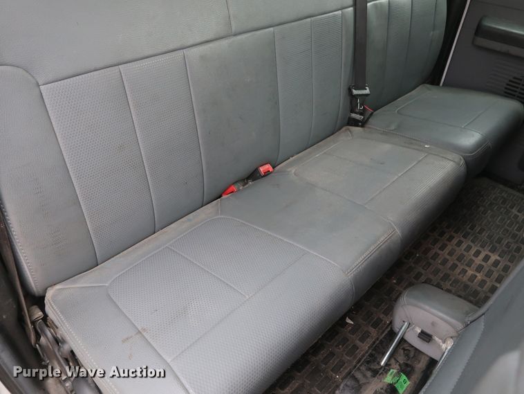 image for item GD9954 2011 Ford F350 Super Duty XL SuperCab utility bed pickup truck