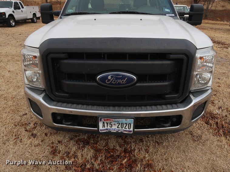 image for item GD9954 2011 Ford F350 Super Duty XL SuperCab utility bed pickup truck