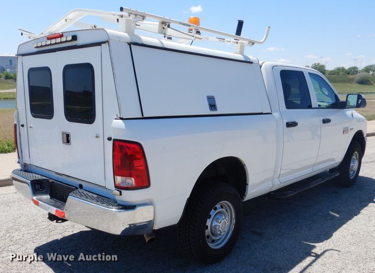 image for item GE9363 2012 Dodge Ram 2500HD  Crew Cab pickup truck