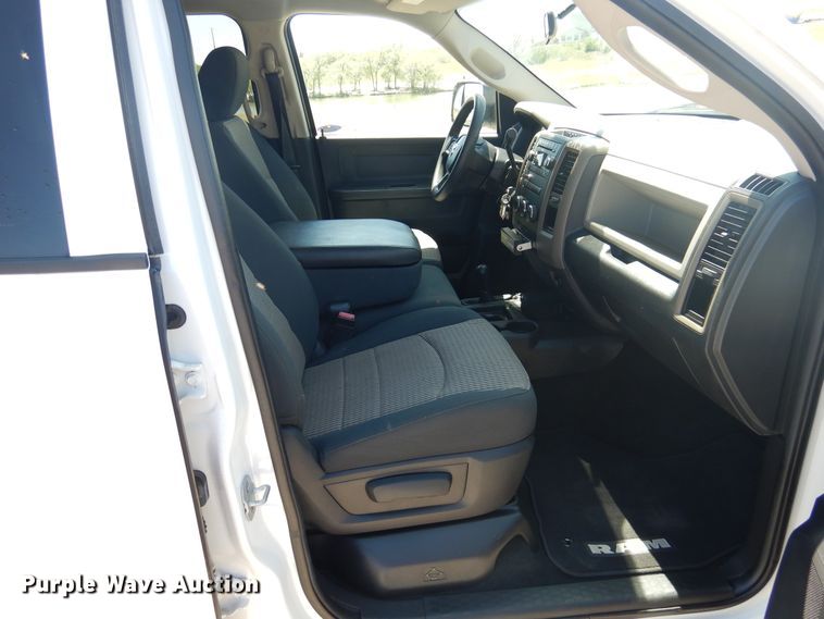 image for item GE9363 2012 Dodge Ram 2500HD  Crew Cab pickup truck