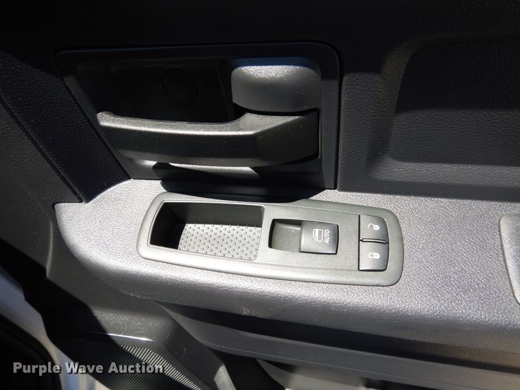 image for item GE9363 2012 Dodge Ram 2500HD  Crew Cab pickup truck