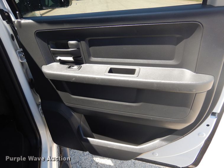 image for item GE9363 2012 Dodge Ram 2500HD  Crew Cab pickup truck