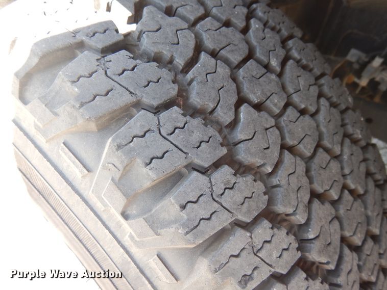 image for item GE9363 2012 Dodge Ram 2500HD  Crew Cab pickup truck