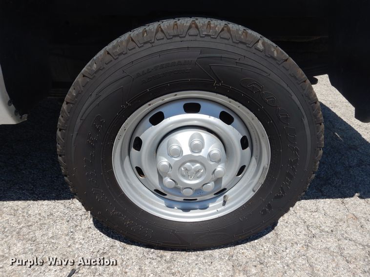 image for item GE9363 2012 Dodge Ram 2500HD  Crew Cab pickup truck