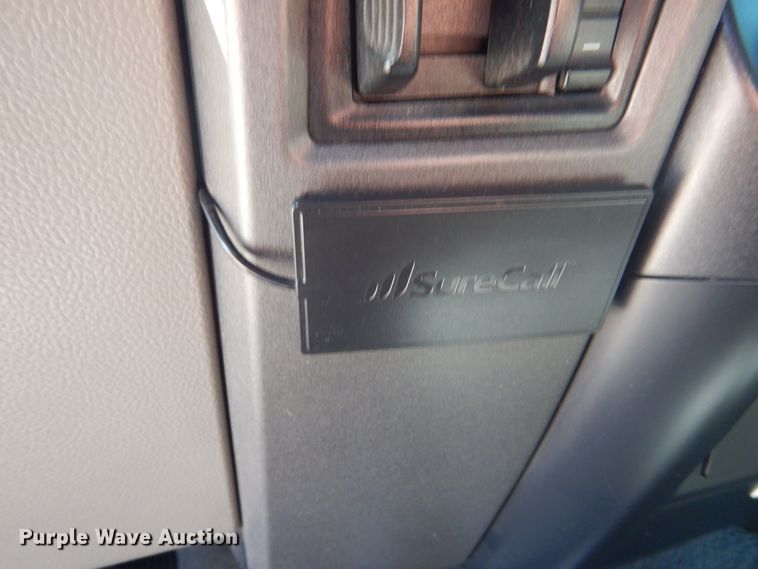 image for item GE9364 2017 Ford F250 Super Duty  SuperCab pickup truck