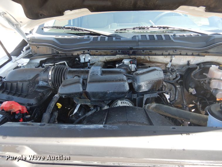 image for item GE9364 2017 Ford F250 Super Duty  SuperCab pickup truck