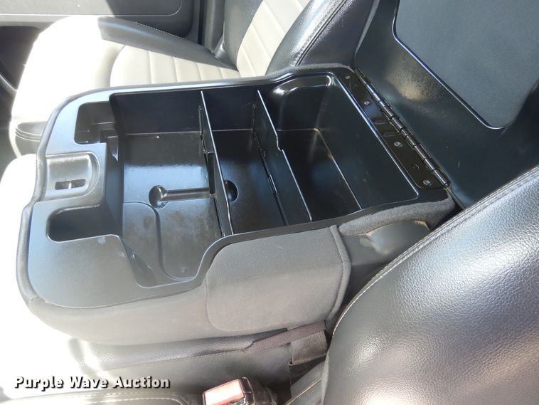 image for item GE9366 2011 Dodge Ram 2500HD  Crew Cab pickup truck