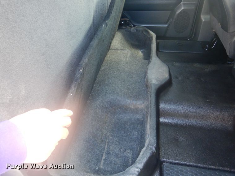 image for item GE9366 2011 Dodge Ram 2500HD  Crew Cab pickup truck