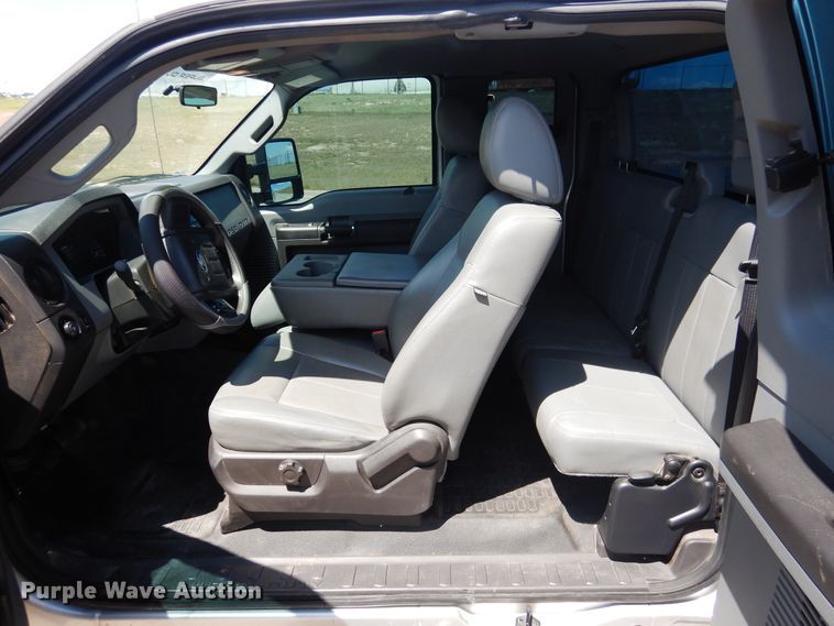 image for item GE9367 2012 Ford F250 Super Duty  SuperCab pickup truck