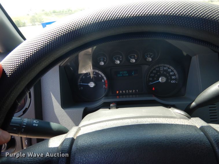 image for item GE9367 2012 Ford F250 Super Duty  SuperCab pickup truck