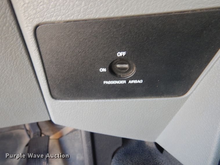 image for item GE9367 2012 Ford F250 Super Duty  SuperCab pickup truck