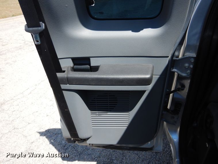 image for item GE9367 2012 Ford F250 Super Duty  SuperCab pickup truck