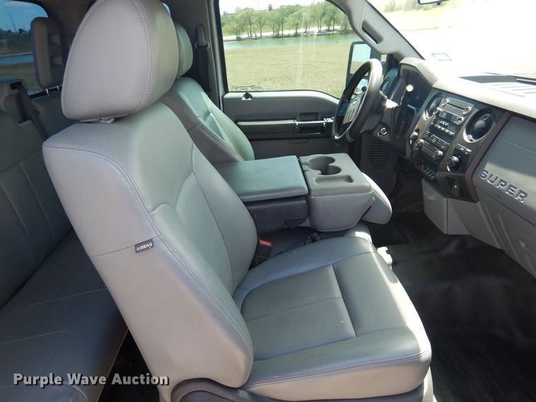 image for item GE9367 2012 Ford F250 Super Duty  SuperCab pickup truck