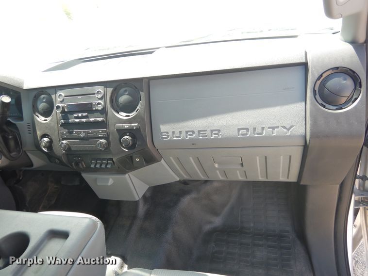 image for item GE9367 2012 Ford F250 Super Duty  SuperCab pickup truck