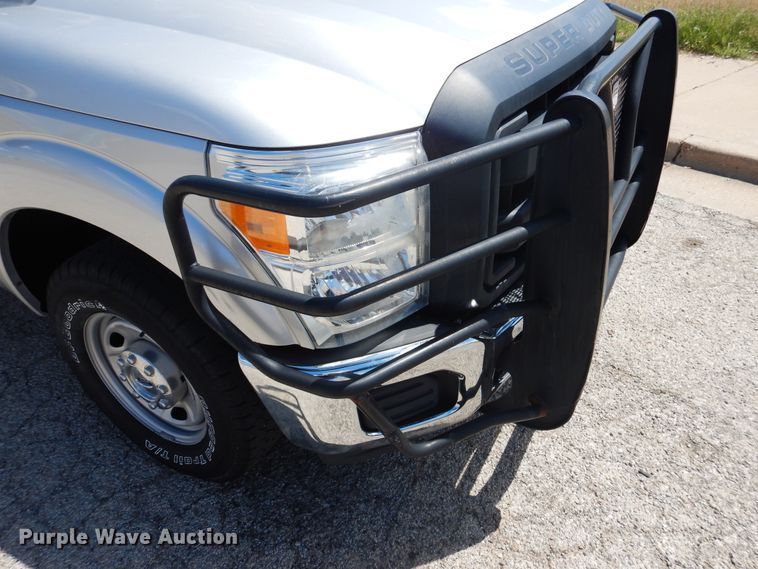 image for item GE9367 2012 Ford F250 Super Duty  SuperCab pickup truck