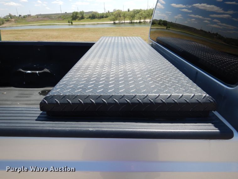 image for item GE9367 2012 Ford F250 Super Duty  SuperCab pickup truck